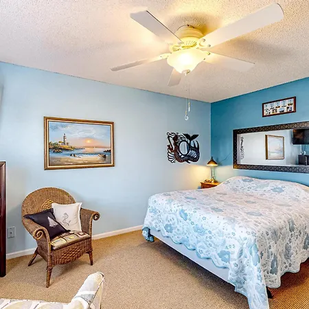 Crystal Coast Charmer